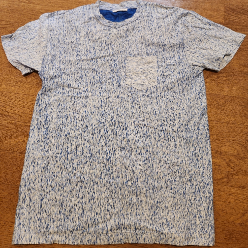 John Elliott Blue and White Textured Tee, Size XS, New Without Tags